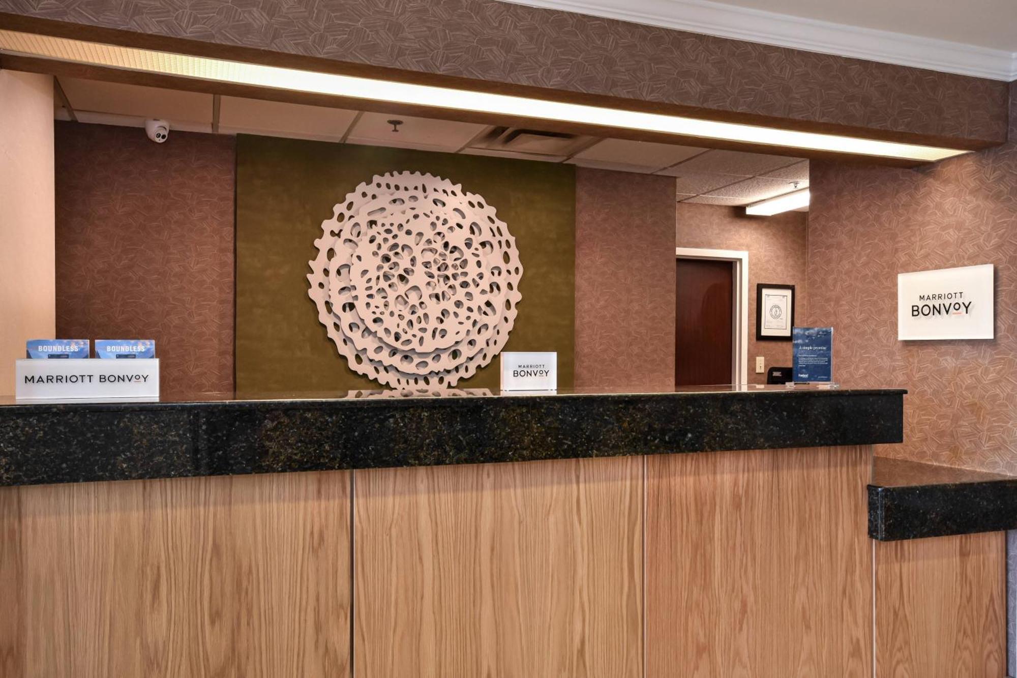 Fairfield By Marriott Inn & Suites Columbia Harbison Екстериор снимка